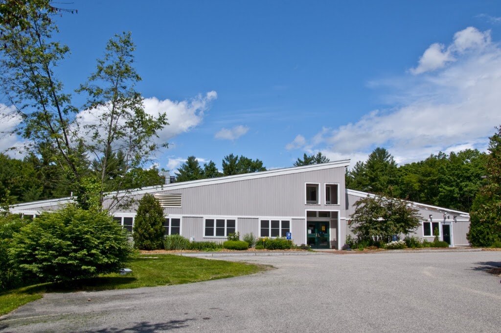 Animal Rescue League of New Hampshire animal shelter in Bedford, NH