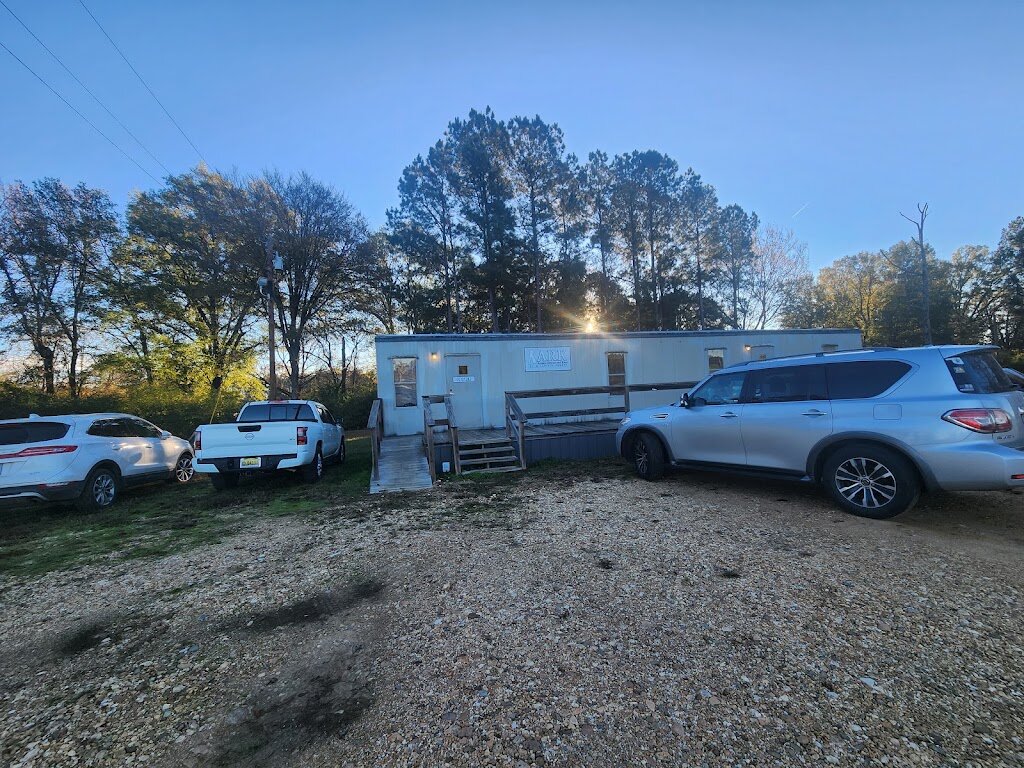 ARK animal rescue and kare in Broken Bow, OK