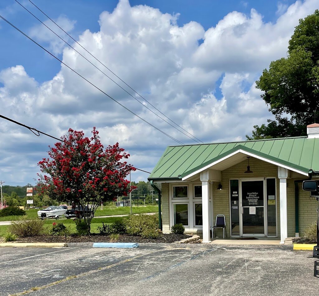 AWA Animal Shelter in Poplar Bluff, MO