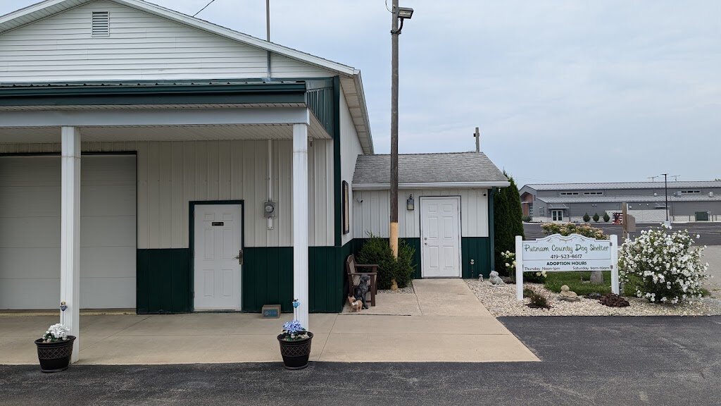 Putnam County Dog Shelter in Ottawa, OH